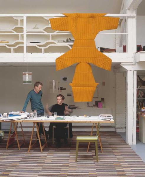 f96_f45f05c_large bouroullec bros - (2/2) - un poco de amor francés (photo 3)