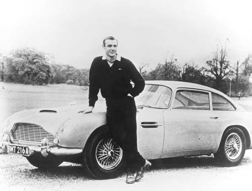 Aston Martin DB5 With Sean Connery y el aston? (photo 3)