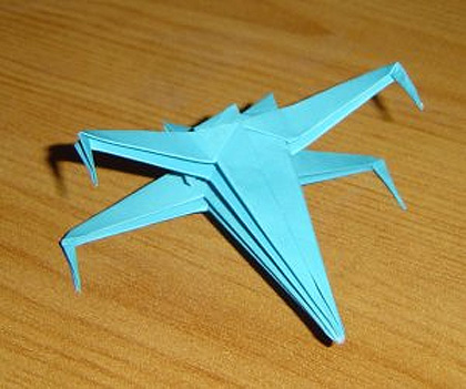 Origami + Blur + 80s = Nice Free Decorations